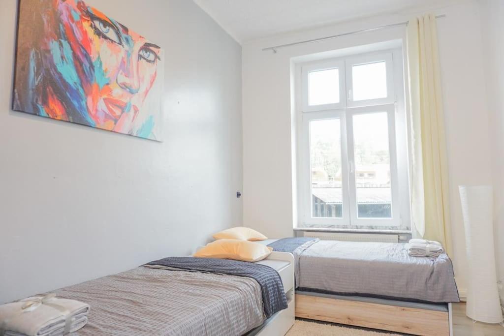 Apartment In Wuppertal - Charmante 3-Zimmer-Oase Mit Kamin Und Badewanne 外观 照片
