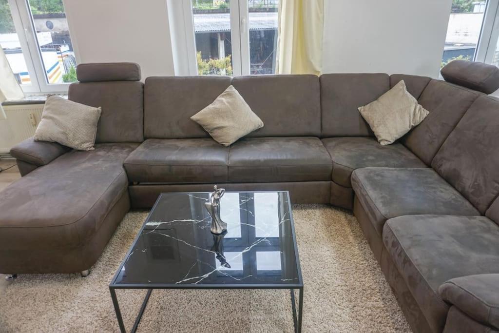 Apartment In Wuppertal - Charmante 3-Zimmer-Oase Mit Kamin Und Badewanne 外观 照片