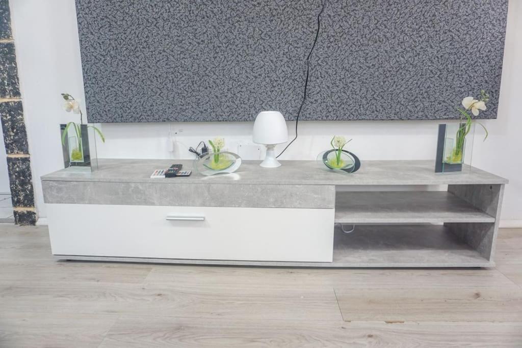 Apartment In Wuppertal - Charmante 3-Zimmer-Oase Mit Kamin Und Badewanne 外观 照片