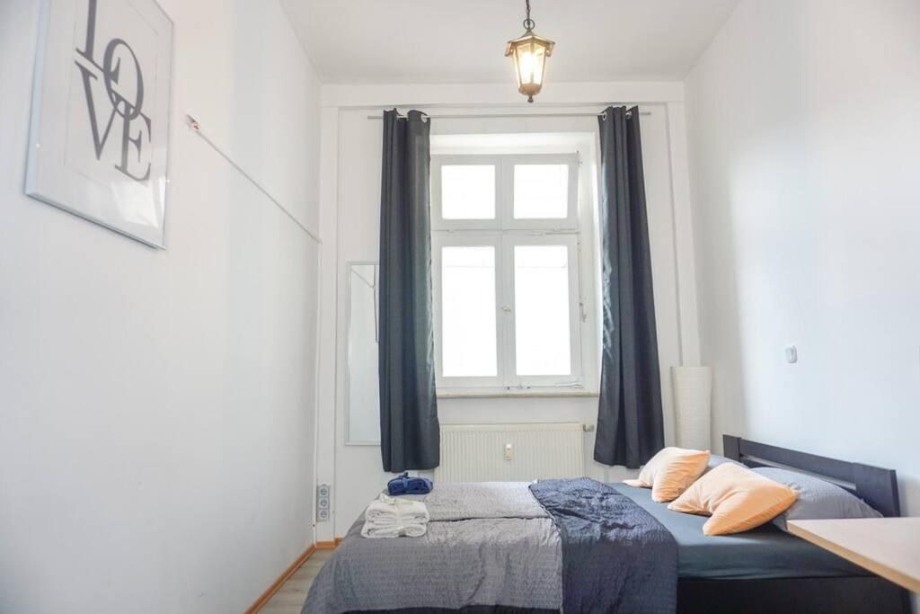 Apartment In Wuppertal - Charmante 3-Zimmer-Oase Mit Kamin Und Badewanne 外观 照片