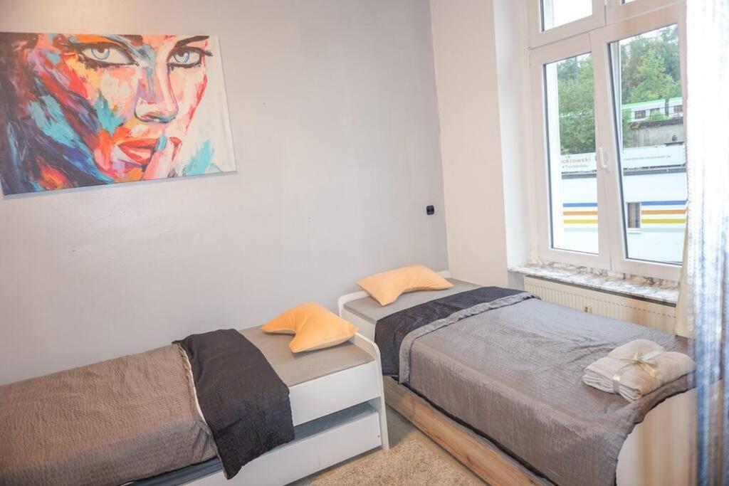 Apartment In Wuppertal - Charmante 3-Zimmer-Oase Mit Kamin Und Badewanne 外观 照片