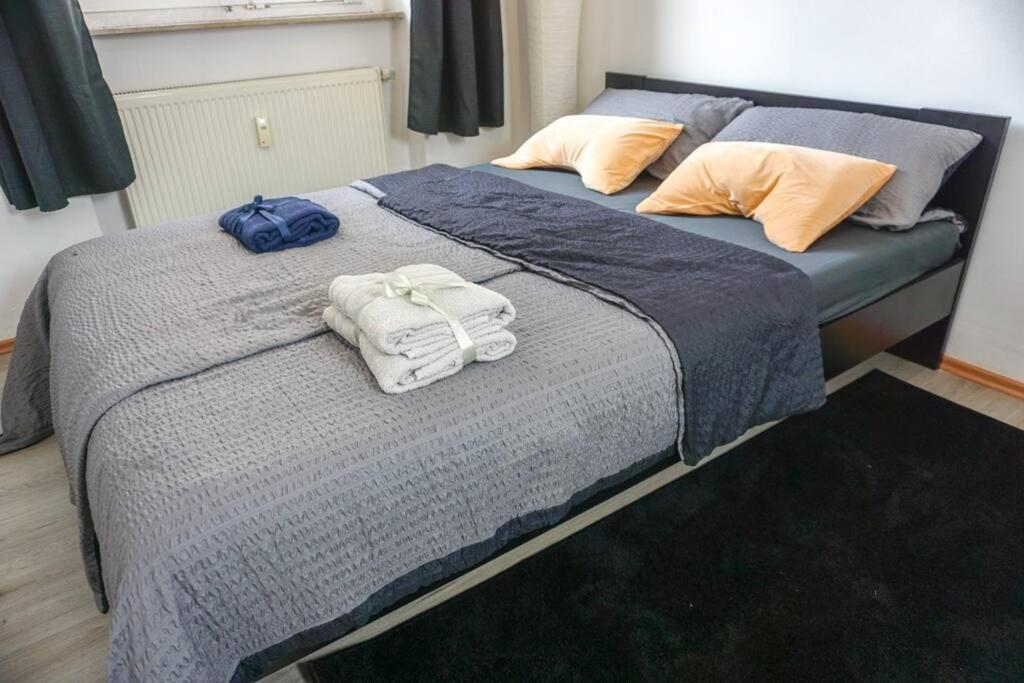 Apartment In Wuppertal - Charmante 3-Zimmer-Oase Mit Kamin Und Badewanne 外观 照片